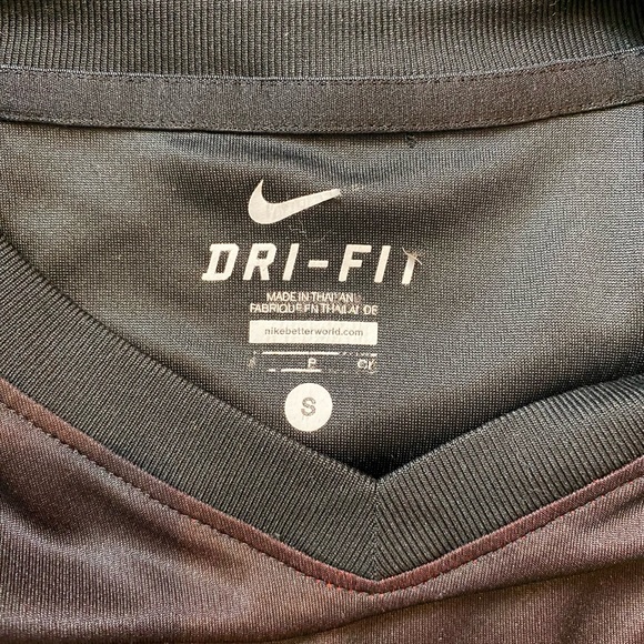 Black & Red Soccer Club Fox Valley Strikers Nike Size Small - Picture 2 of 10